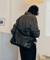 WESTBOY | シンプル ユニセックス A4収納可 レザーライク ショルダーバッグ WO25W10BG06(ショルダーバッグ)