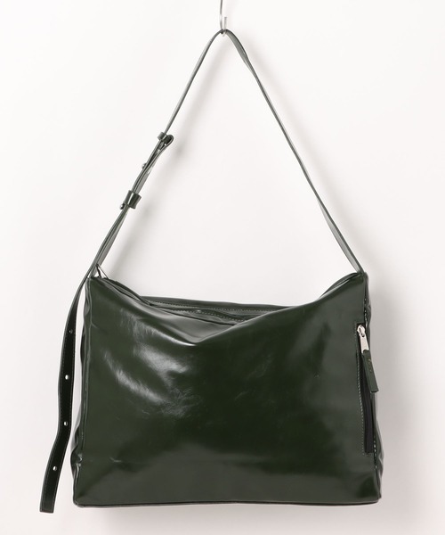 WESTBOY（ウエストボーイ）の「シンプル ユニセックス A4収納可 レザーライク ショルダーバッグ WO25W10BG06（ショルダーバッグ・メンズ・ブラック/グリーン・FREE）」の13枚目の写真