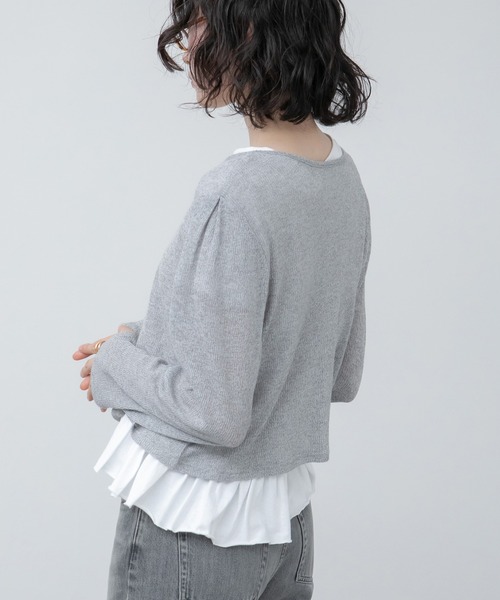 HEILIS（ヘイリス）の「シアーリブメランジカットカーディガン / トップス カーディガン コンパクト 羽織り リネン混 長袖 ショート丈 オフィスカジュアル 紫外線対策 日焼け対策 冷房対策 グレー アイボリー オフホワイト ブルー 春服 秋服 夏服 韓国 シアー（カーディガン/ボレロ・レディース・ブルー/グレー/オフホワイト・FREE）」の16枚目の写真