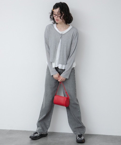 HEILIS（ヘイリス）の「シアーリブメランジカットカーディガン / トップス カーディガン コンパクト 羽織り リネン混 長袖 ショート丈 オフィスカジュアル 紫外線対策 日焼け対策 冷房対策 グレー アイボリー オフホワイト ブルー 春服 秋服 夏服 韓国 シアー（カーディガン/ボレロ・レディース・ブルー/グレー/オフホワイト・FREE）」の20枚目の写真