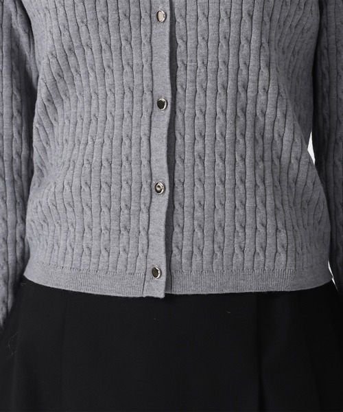 31 Sons de mode（トランテアン　ソン　ドゥ　モード）の「2025秋冬新作 襟付きケーブルカーディガン（カーディガン/ボレロ・レディース・ブラック/グレー/イエロー・ﾌﾘ-）」の16枚目の写真