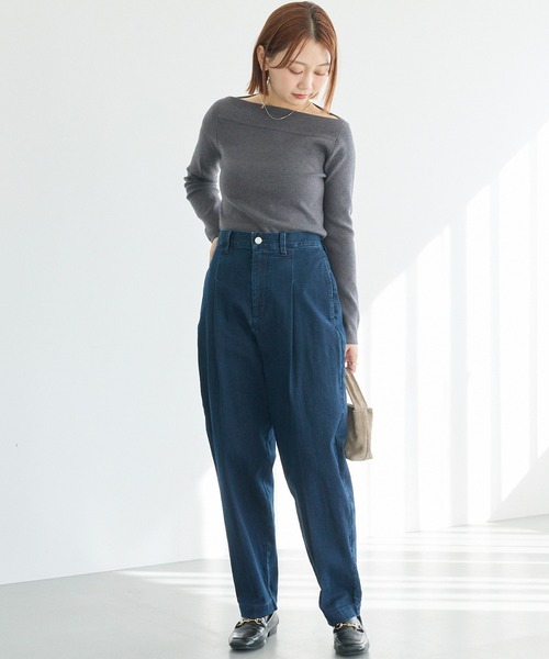 LAVEANGE（ラビアンジェ）の「タックテーパードデニム（デニムパンツ・レディース・ブラック/ネイビー・M/LL/3L/4L/5L）」の17枚目の写真