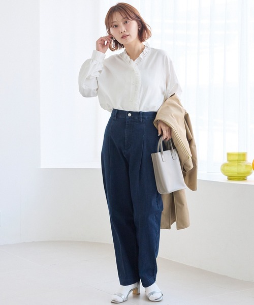 LAVEANGE(ラビアンジェ)の「タックテーパードデニム(デニムパンツ・レディース・ブラック/ネイビー・M/LL/3L/4L/5L)」の16枚目の写真