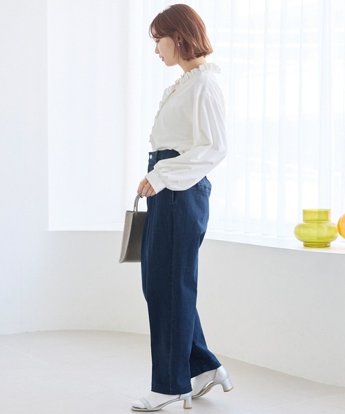 LAVEANGE(ラビアンジェ)の「タックテーパードデニム(デニムパンツ・レディース・ブラック/ネイビー・M/LL/3L/4L/5L)」の17枚目の写真