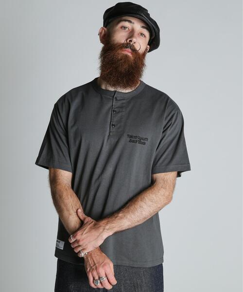 Schott（ショット）の「Schott/ショット/FINEST QUALITY BUILT TOUGH EMB. HENLEY T-SHIRT/刺繍 ヘンリー Tシャツ（Tシャツ/カットソー・メンズ・チャコールグレー/ホワイト/ネイビー・2XL/XL/L/M）」の11枚目の写真