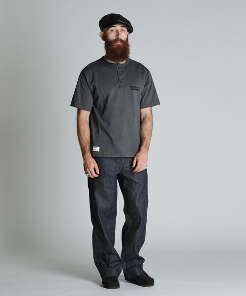 Schott（ショット）の「Schott/ショット/FINEST QUALITY BUILT TOUGH EMB. HENLEY T-SHIRT/刺繍 ヘンリー Tシャツ（Tシャツ/カットソー・メンズ・チャコールグレー/ホワイト/ネイビー・2XL/XL/L/M）」の12枚目の写真