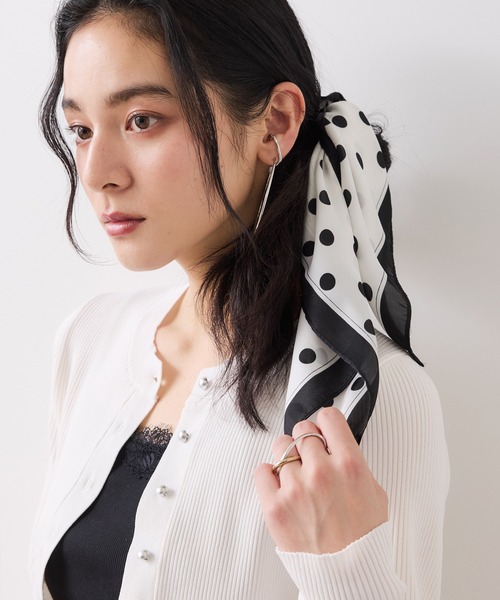 VIS（ビス）の「ドット柄スカーフ 70×70cm（バンダナ/スカーフ・レディース・ホワイト系その他/ブラック系その他・FREE）」の11枚目の写真