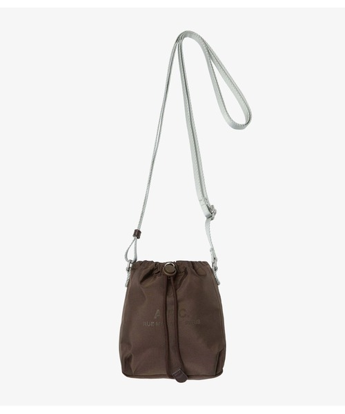 A.P.C.（アーペーセー）の「CROSSBODY POUCH BACKSTAGE（ボディバッグ/ウエストポーチ・メンズ・ブラック/ブラウン・ONESIZE）」の2枚目の写真