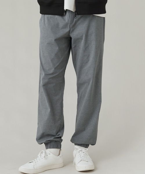 LIL VENDARS（リルヴェンダース）の「Buyer's Select/【セットアップ対応】【吸水速乾/UVケア】ドライアクティブジョガーパンツ（スウェットパンツ・メンズ・グレー/ブラック/チャコール・M/L/LL）」の2枚目の写真