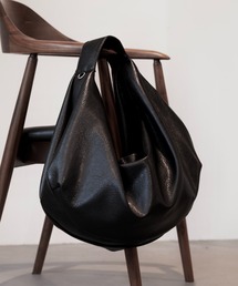 SINSS(�V���X)��Curve shoulder bag / �J�[�u�V�����_�[�o�b�O(�V�����_�[�o�b�O)