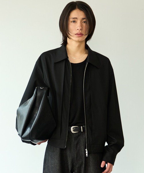 SINSS(シンス)の「Curve shoulder bag / カーブショルダーバッグ(ショルダーバッグ・メンズ・ブラウン/ブラック・FREE)」の6枚目の写真