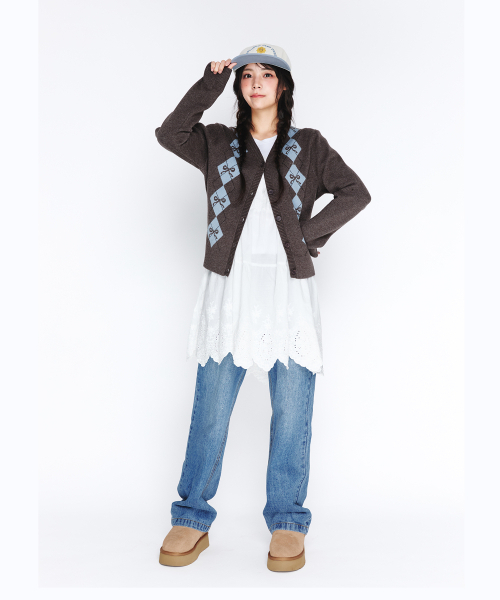 AMESWORLDWIDE（アメスワールドワイド）の「CROP V NECK ARGYLE CARDIGAN CHARCOAL（カーディガン/ボレロ・レディース・その他・FREE）」の5枚目の写真