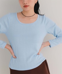 ピコ刺繍アイレットジャガードトップス
