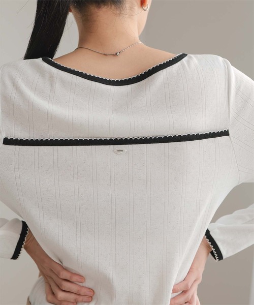 miette(ミエット)の「ピコ刺繍アイレットジャガードトップス(Tシャツ/カットソー・レディース・ネイビー/レッド/グレー/オフホワイト/ライトブルー・S/M/L)」の7枚目の写真