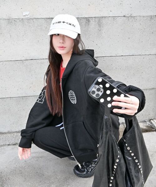 CRIGUN(クリガン)の「CLUB JERSEY ZIP-UP HOODIE BLACK(パーカー・レディース・ブラック・WS/MEDIUM/LARGE/X-LARGE)」の10枚目の写真