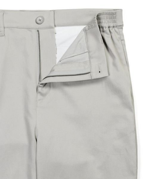 LANVIN en Bleu(ランバンオンブルー)の「超伸縮「ガムストレッチ」接触冷感 アンクルパンツ(チノパンツ・メンズ・ネイビー/ブラック/ホワイト/ライトグレー・50/48/46/52)」の21枚目の写真