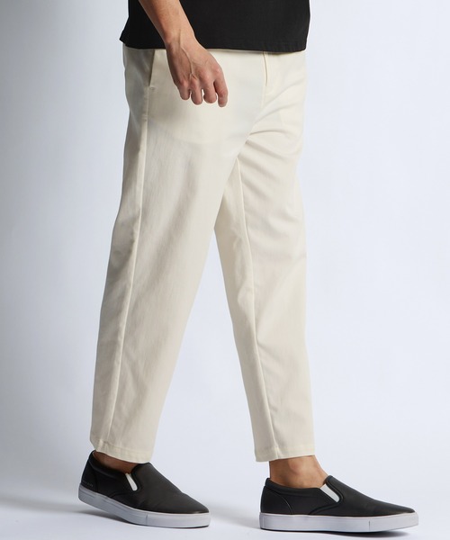 LANVIN en Bleu(ランバンオンブルー)の「超伸縮「ガムストレッチ」接触冷感 アンクルパンツ(チノパンツ・メンズ・ネイビー/ブラック/ホワイト/ライトグレー・50/48/46/52)」の7枚目の写真