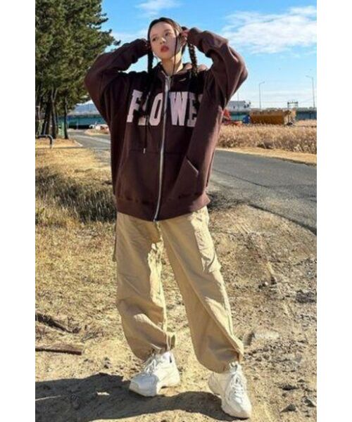 HAVISM(ヘビズム)の「FLOWER ZIP UP HOOD(BROWN)(パーカー・レディース・その他・ONE SIZE)」の9枚目の写真