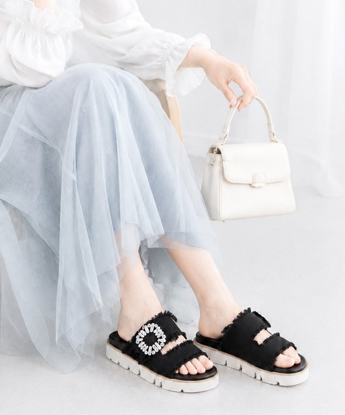coca(ANDEX shoes product)(コカ)の「厚底 デニム ビジューバックル サンダル(サンダル・レディース・ブルー/ブラック・MEDIUM/LARGE/SMALL)」の2枚目の写真