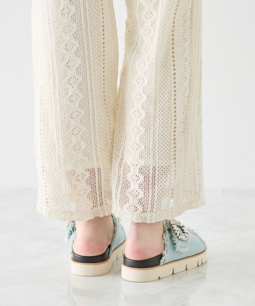 coca(ANDEX shoes product)(コカ)の「厚底 デニム ビジューバックル サンダル(サンダル・レディース・ブルー/ブラック・MEDIUM/LARGE/SMALL)」の11枚目の写真