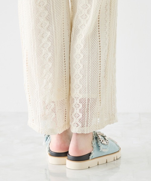 coca(ANDEX shoes product)(コカ)の「厚底 デニム ビジューバックル サンダル(サンダル・レディース・ブルー/ブラック・MEDIUM/LARGE/SMALL)」の10枚目の写真