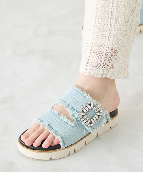 coca(ANDEX shoes product)(コカ)の「厚底 デニム ビジューバックル サンダル(サンダル・レディース・ブルー/ブラック・MEDIUM/LARGE/SMALL)」の18枚目の写真