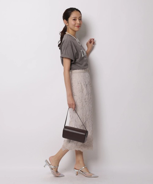 JUSGLITTY（ジャスグリッティー）の「ベルト付レースタイトスカート（スカート・レディース・ピンクベージュ/ネイビー/ホワイト・2/1/0）」の7枚目の写真