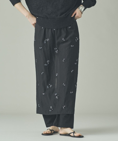 Curensology（カレンソロジー）の「Curensology(カレンソロジー)/フラワービーズスカート（スカート・レディース・オフホワイト/ブラック・FREE）」の12枚目の写真