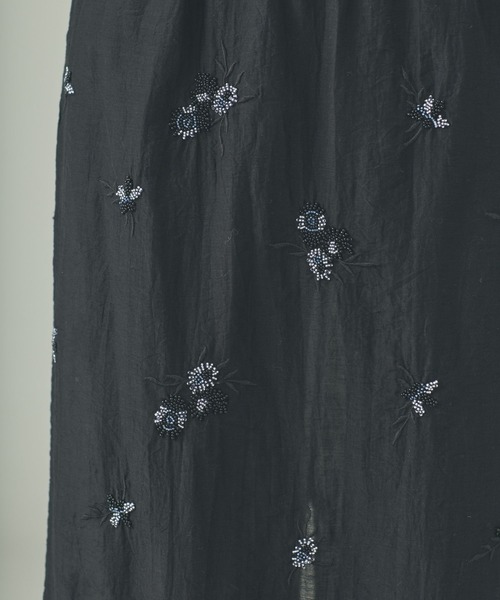 Curensology（カレンソロジー）の「Curensology(カレンソロジー)/フラワービーズスカート（スカート・レディース・オフホワイト/ブラック・FREE）」の18枚目の写真