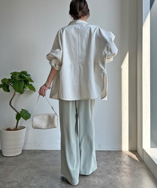 DouDou（ドゥドゥ）の「リヨセルツイルシャツ（シャツ/ブラウス・レディース・ブルー/オフホワイト・FREE）」の7枚目の写真