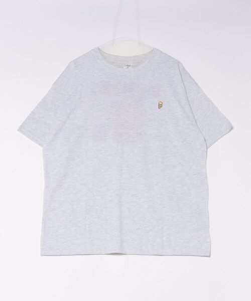 sanrio(サンリオ)の「sanrio(サンリオ)日焼けキャラクター サガラ刺繍 ビッグTシャツ/半袖 キャラT 夏コーデシャツ(Tシャツ/カットソー・レディース・スミクロ/グレー系/オフホワイト/サックスブルー・M/L)」の9枚目の写真