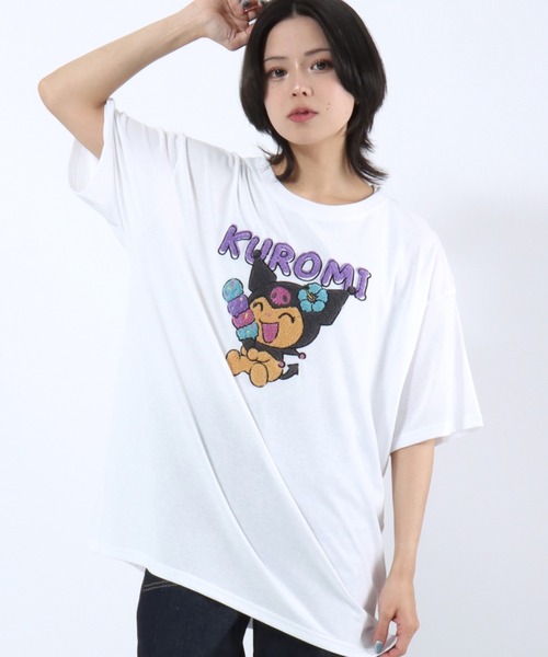 sanrio(サンリオ)の「sanrio(サンリオ)日焼けキャラクター サガラ刺繍 ビッグTシャツ/半袖 キャラT 夏コーデシャツ(Tシャツ/カットソー・レディース・スミクロ/グレー系/オフホワイト/サックスブルー・M/L)」の21枚目の写真