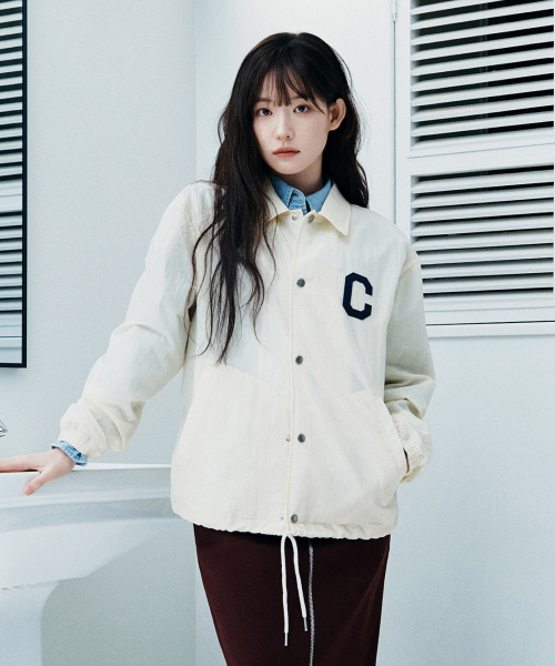 COVERNAT(カバーナット)の「Cロゴコーチジャケットアイボリー(ナイロンジャケット・メンズ・その他・SMALL/MEDIUM/LARGE/X-LARGE)」の1枚目の写真