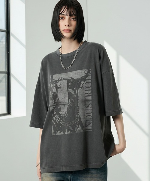 Alfred Alex(アルフレッドアレックス)の「【Alfred Alex】Animal Graphic Tee / ヴィンテージライク アニマルグラフィック オーバーサイズ Tシャツ(Tシャツ/カットソー・メンズ・グレイッシュブルー/ブラック/グレー/ブラック系・L/M)」の2枚目の写真