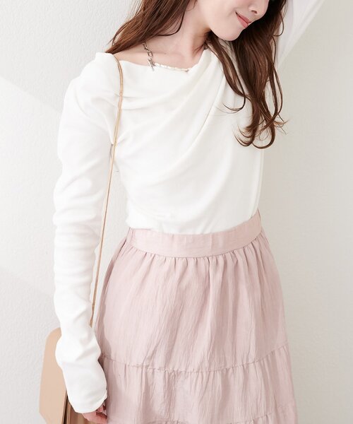 natural couture（ナチュラルクチュール）の「スムース天竺ドレーププルオーバー（ニット/セーター・レディース・オフホワイト/ブラック/ピンク・FREE）」の5枚目の写真