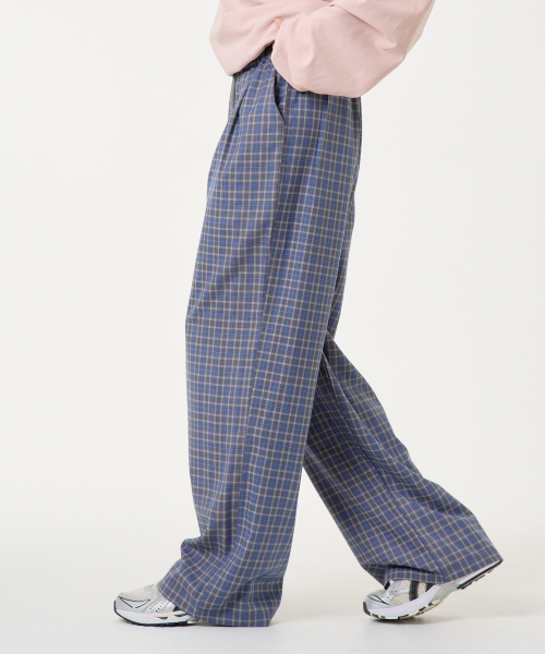 UNKNOWN PLANET（アンノウンプラネット）の「チェックバンディングスラックスパンツグレー（その他パンツ・レディース・その他・1/2）」の5枚目の写真