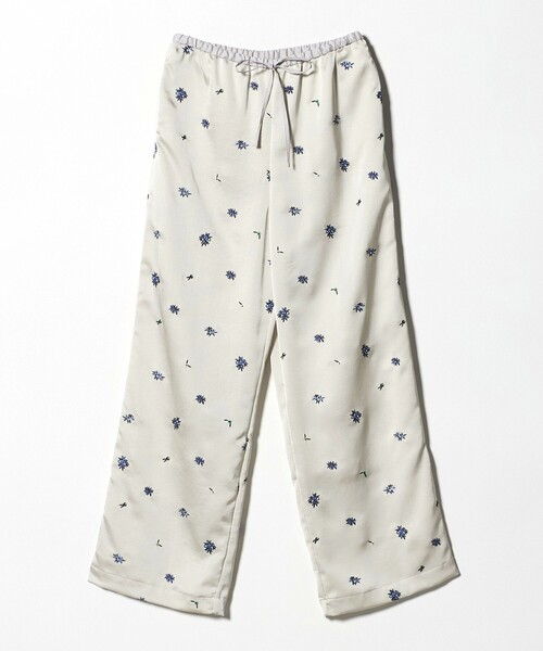 BEAUTY&YOUTH UNITED ARROWS(ビューティーアンドユースユナイテッドアローズ)の「フラワー エンブロイダリー ドローストリング パンツ ウォッシャブル(その他パンツ・レディース・ライトグレー/ブラック・M/S)」の15枚目の写真