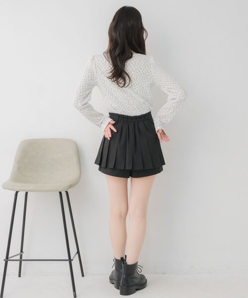 ems excite(エムズエキサイト)の「小花柄ワッフルロンTEE(Tシャツ/カットソー・レディース・ダークグレー/オフホワイト/ピンク・FREE)」の19枚目の写真