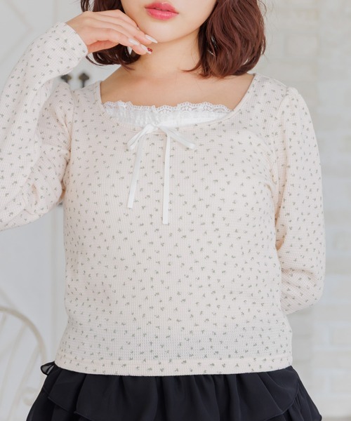 ems excite(エムズエキサイト)の「小花柄ワッフルロンTEE(Tシャツ/カットソー・レディース・ダークグレー/オフホワイト/ピンク・FREE)」の3枚目の写真