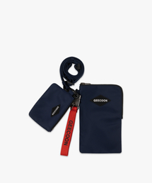 GEECOON（ジークーン）の「トラベルマルチポーチ（キーホルダー除く）GEE248-702 ネイビー（ポーチ）」
