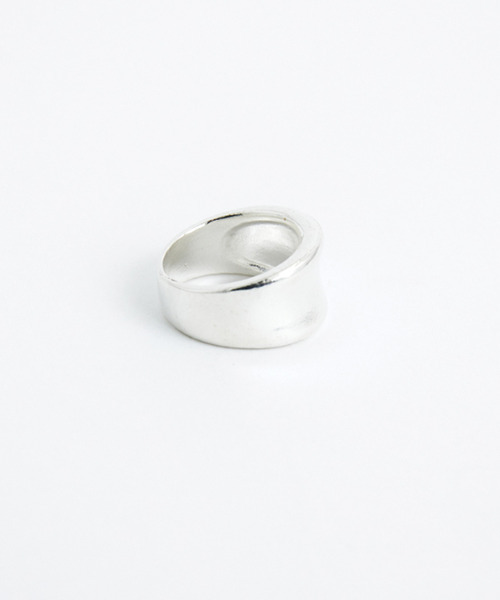 A BIT MOR（アビットモア）の「ON RING（リング・レディース・その他・15 /12/11/10/9/8/6/5）」の2枚目の写真