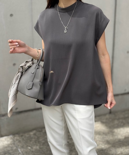 Emma Taylor（エマテイラー）の「ドライタッチモックネックブラウス（シャツ/ブラウス・レディース・チャコールグレー/ブラック/ベージュ・FREE）」の14枚目の写真