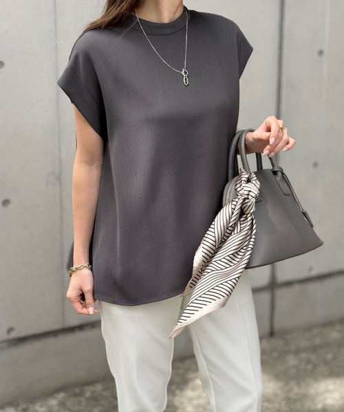 Emma Taylor（エマテイラー）の「ドライタッチモックネックブラウス（シャツ/ブラウス・レディース・チャコールグレー/ブラック/ベージュ・FREE）」の15枚目の写真
