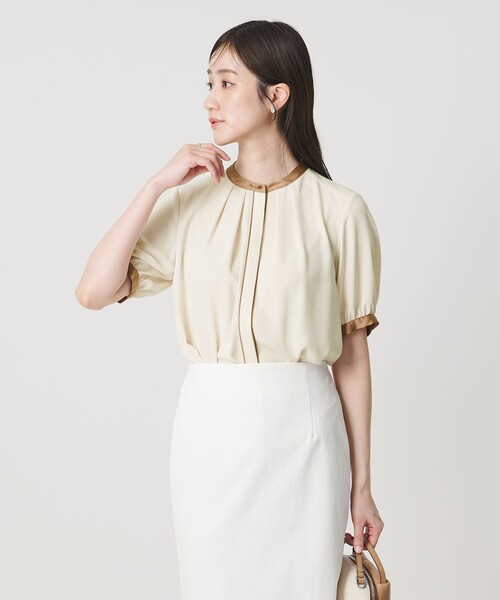 UNITED ARROWS(ユナイテッドアローズ)の「バイカラーパイピング ショートスリーブ ブラウス(シャツ/ブラウス・レディース・その他7/オフホワイト/ナチュラル/ダークグレー/ダークブラウン/その他1・FREE)」の7枚目の写真