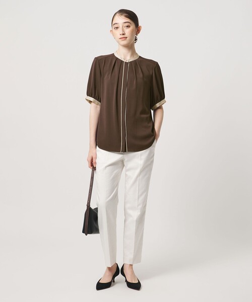 UNITED ARROWS(ユナイテッドアローズ)の「バイカラーパイピング ショートスリーブ ブラウス(シャツ/ブラウス・レディース・その他7/オフホワイト/ナチュラル/ダークグレー/ダークブラウン/その他1・FREE)」の15枚目の写真