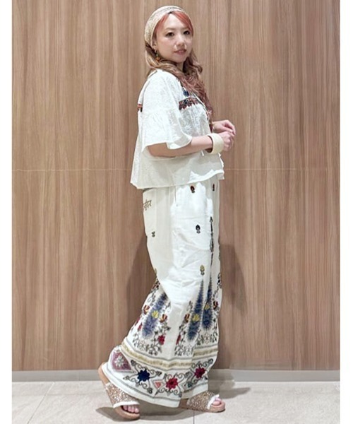 チャイハネ(チャイハネ)の「【チャイハネ】アナーシャ刺繍パンツ(その他パンツ・レディース・ホワイト/ネイビー/イエロー・FREE)」の5枚目の写真