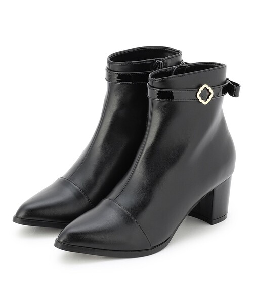 TOCCA(トッカ)の「TOCCA CLOVER BELTED BOOTS ブーツ(ブーツ・レディース・ブラック系/ベージュ系/アイボリー系・LARGE/MEDIUM/SMALL)」の12枚目の写真