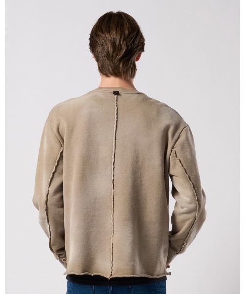 wjk(ダヴルジェイケイ)の「fade cut-off sweatshirt(スウェット・メンズ・ブラック/ネイビー/ベージュ・X-LARGE/LARGE/MEDIUM/SMALL)」の6枚目の写真