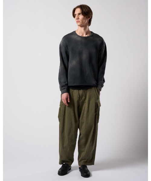 wjk(ダヴルジェイケイ)の「fade cut-off sweatshirt(スウェット・メンズ・ブラック/ネイビー/ベージュ・X-LARGE/LARGE/MEDIUM/SMALL)」の10枚目の写真