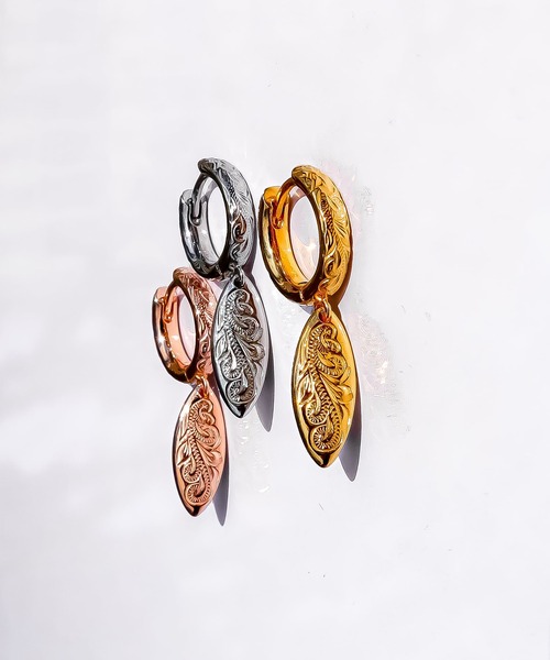 IRIEBEACH(アイリービーチ)の「Surfboard hoop pierce/【ハワイアンジュエリー】【サージカルステンレス】【金属アレルギー対応】【IRIEBEACH / アイリービーチ】つけっぱなしOK(ピアス(片耳用)・レディース・シルバー/ピンク/ゴールド・FREE)」の3枚目の写真